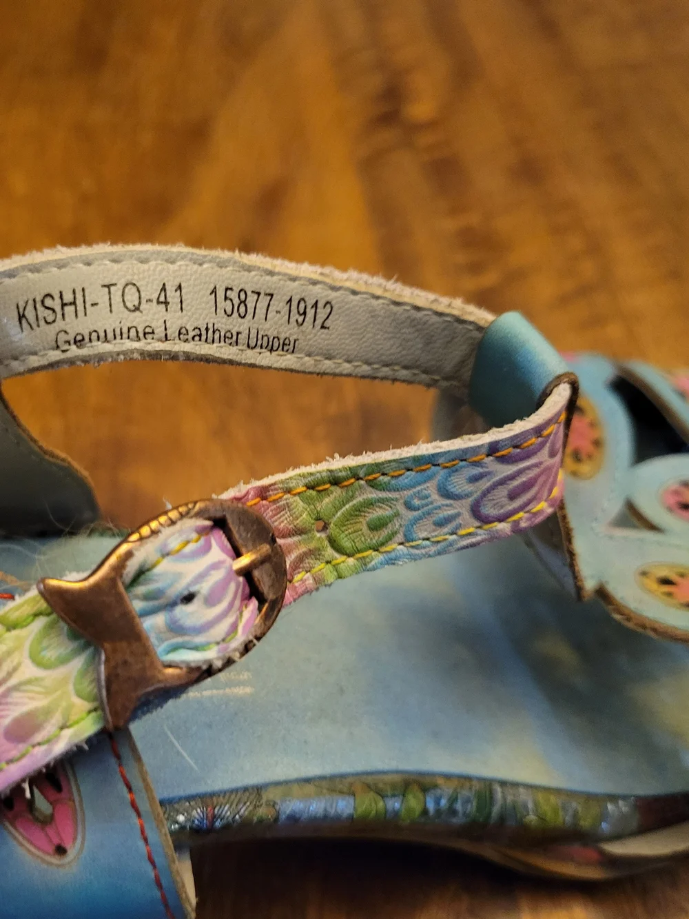 L'ATISTE: Women's Blue Floral Cutout Slingback Sandals with Multicolor Accents